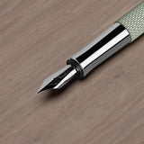 Graf von Faber-Castell, Füller, Guilloche, Sage Green - Schreib und Stil